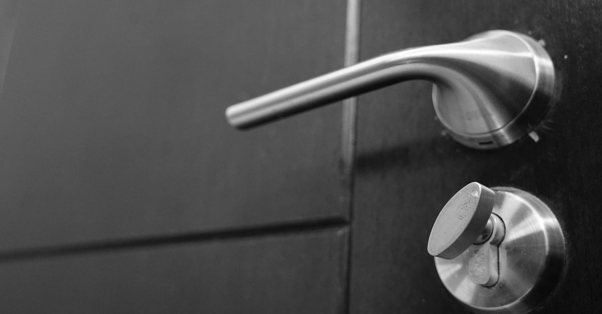 Mortise Lock, Door Knob Lock, and Emergency Locksmith Priorities Explained — Old Bridge Locksmiths